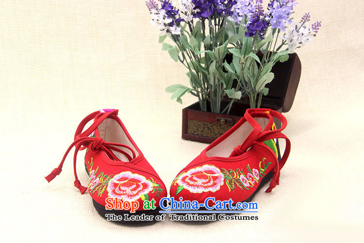 The end of the light of Old Beijing Peony embroidered ethnic mesh upper womens single shoe ZCA1327 red 35 pictures, prices, brand platters! The elections are supplied in the national character of distribution, so action, buy now enjoy more preferential! As soon as possible.