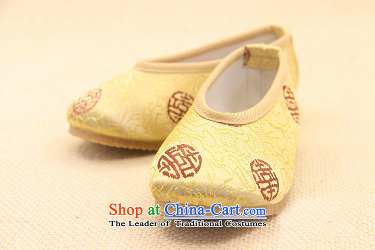 Is small and the old Beijing mesh upper ethnic boy embroidered shoes ZCA, L3  16 pictures, price buff, brand platters! The elections are supplied in the national character of distribution, so action, buy now enjoy more preferential! As soon as possible.