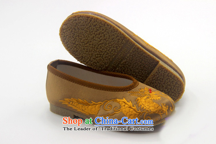 Is small and the old Beijing mesh upper boy ethnic embroidered shoes bottom beef tendon ZCA01 mesh upper black 18 pictures, prices, brand platters! The elections are supplied in the national character of distribution, so action, buy now enjoy more preferential! As soon as possible.