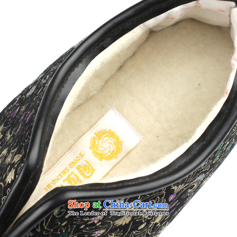 The L and the old Beijing mesh upper end of thousands of cotton shoes warm winter manually cotton shoes chin bottom black kaide Ahn cotton black 39 with l and shopping on the Internet has been pressed.