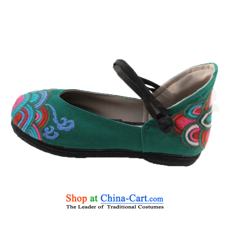 Performing Arts Old Beijing mesh upper ethnic embroidered shoes bottom of thousands of women shoes at the green mesh upper 40 arts home shopping on the Internet has been pressed.