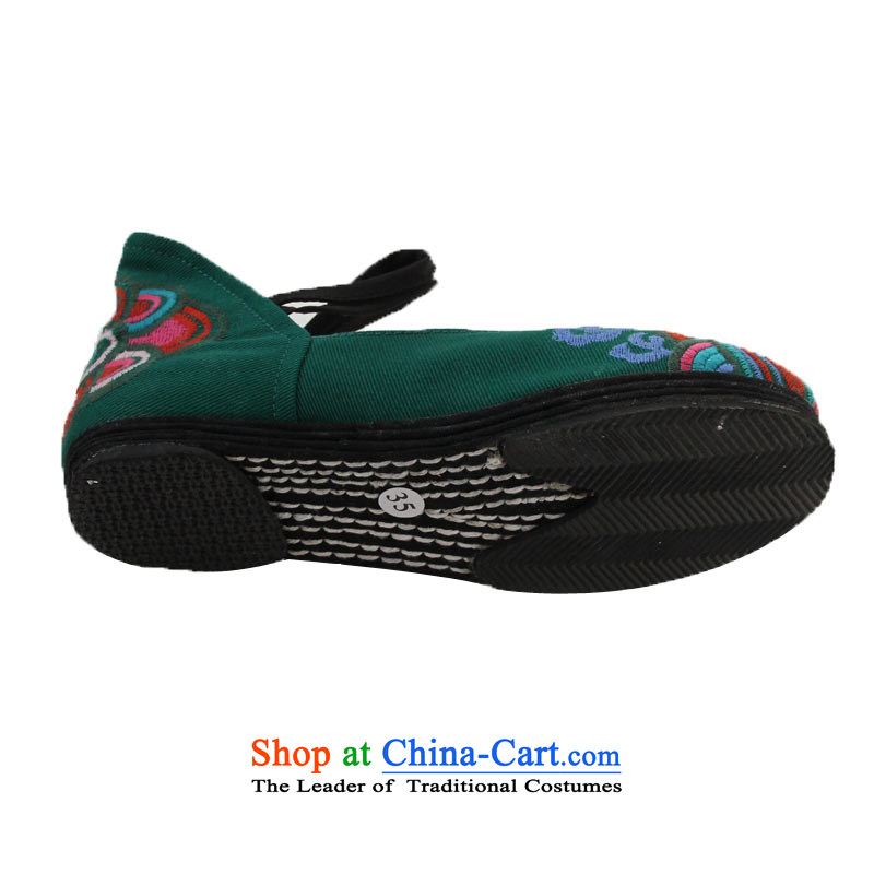 Performing Arts Old Beijing mesh upper ethnic embroidered shoes bottom of thousands of women shoes at the green mesh upper 40 arts home shopping on the Internet has been pressed.