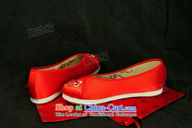 The silk autumn old Beijing mesh upper ethnic embroidered shoes flat bottom satin thousands of Floor Chinese style wedding shoes bridal shoes red color fung shoes single shoe 601 red 36 pictures, prices, brand platters! The elections are supplied in the national character of distribution, so action, buy now enjoy more preferential! As soon as possible.