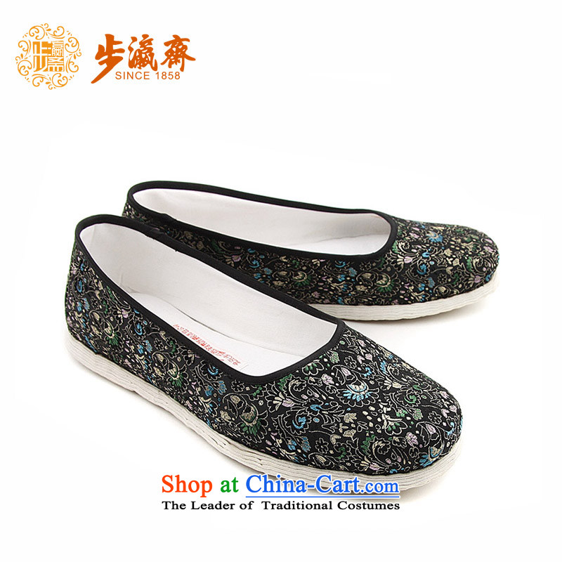 The Chinese old step-young of Ramadan Old Beijing mesh upper hand bottom thousands of embroidered mother Lady's temperament shoes thousands of black sea chicken crest rmb female black 35-step shoes Ramadan , , , shopping on the Internet
