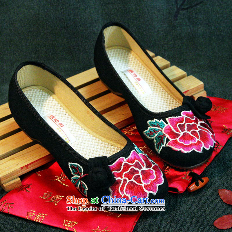 The silk autumn old Beijing mesh upper ethnic embroidered shoes red marriage with increased within the slope shoes, casual women shoes A412-75 single black 35-youns silk , , , shopping on the Internet