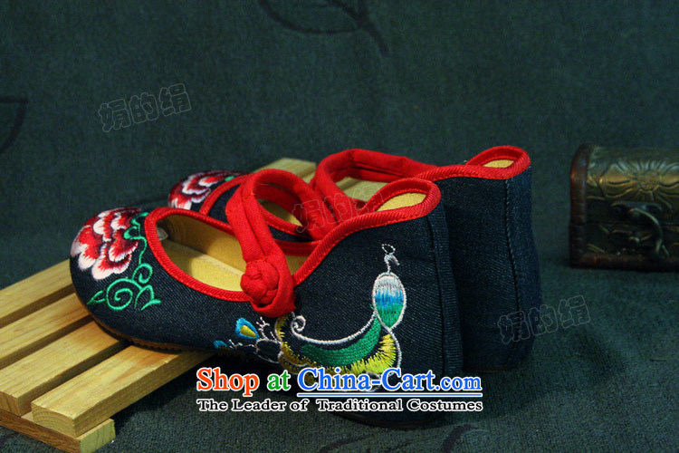 The silk autumn old Beijing mesh upper ethnic embroidered shoes to increase women within the slope single shoe red shoes bride shoes 525A70 marriage red 38 pictures, prices, brand platters! The elections are supplied in the national character of distribution, so action, buy now enjoy more preferential! As soon as possible.