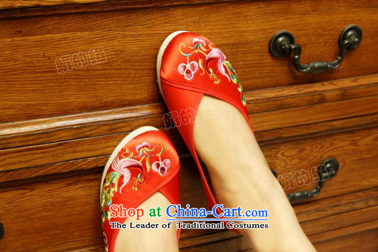 The silk Autumn Chinese style wedding shoes bridal shoes of Old Beijing mesh upper ethnic embroidered shoes flat bottom satin red color bottom thousands of women shoes single shoes Fung 601 red 36 pictures, prices, brand platters! The elections are supplied in the national character of distribution, so action, buy now enjoy more preferential! As soon as possible.