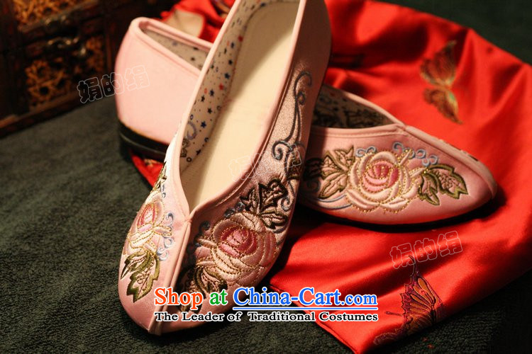 The silk autumn old Beijing mesh upper ethnic embroidered shoes bride shoes shoes bottom thousands of marriage female flat bottom single shoe 901 green + bottom thousands of 34 pictures, prices, brand platters! The elections are supplied in the national character of distribution, so action, buy now enjoy more preferential! As soon as possible.