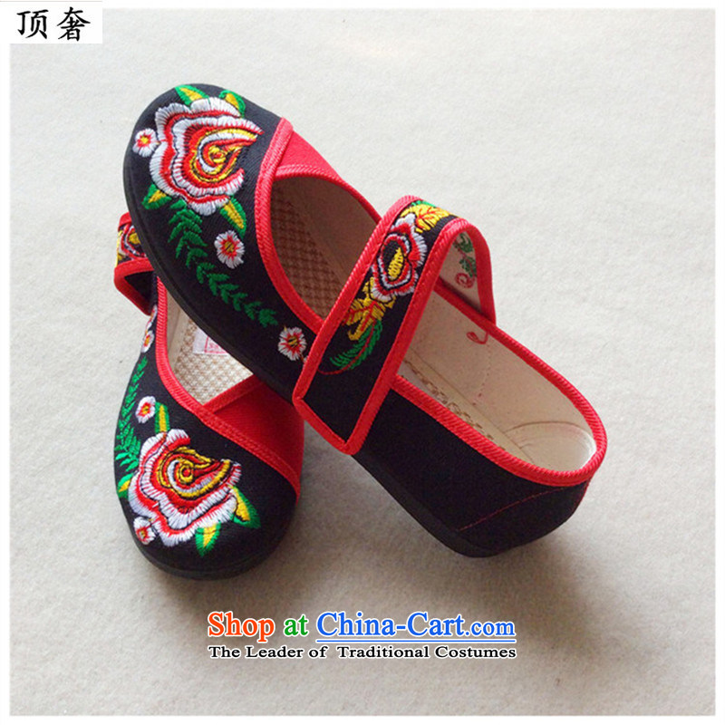 Top Luxury     2015 new genuine old Beijing mesh upper ethnic embroidered shoes women shoes single shoe and contemptuous of Peony Plaza Dance Shoe breathable top 40 single shoe black luxury shopping on the Internet has been pressed.
