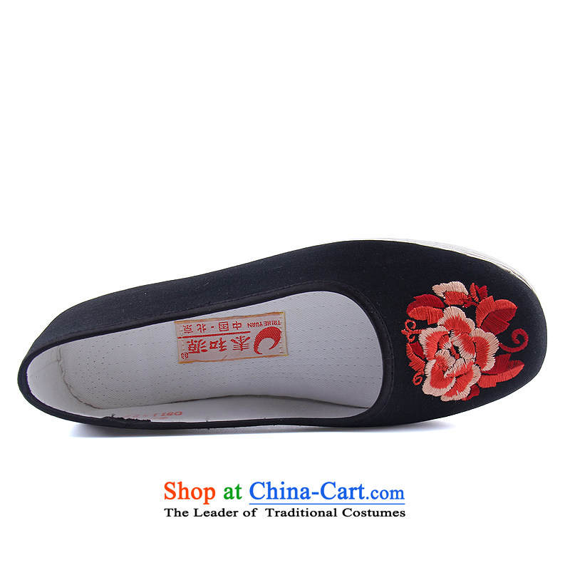 The Thai and source of Old Beijing classic ethnic Mudan mesh upper embroidery female cloth shoes breathability and comfort women shoes manually embroidered ground cloth sewing bottom black 34-tae leisure shoes and source , , , shopping on the Internet