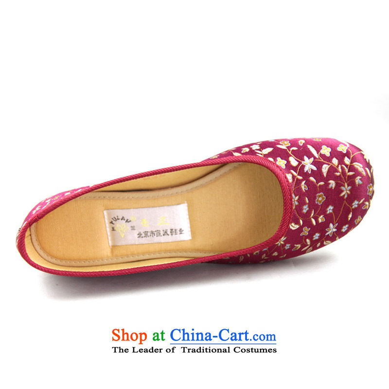 Magnolia Old Beijing mesh upper women round head floral silk-small slope with non-slip wear in older mother shoe embroidered shoes 2312-1083 purple 36 Magnolia shopping on the Internet has been pressed.