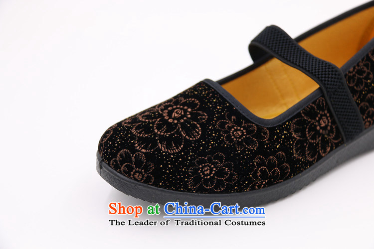The Old Beijing with elastic female old lady shoes black satin embossing grandma shoes light anti-slip womens single lady shoes mesh upper - 1 large brown 37 pictures, prices, brand platters! The elections are supplied in the national character of distribution, so action, buy now enjoy more preferential! As soon as possible.