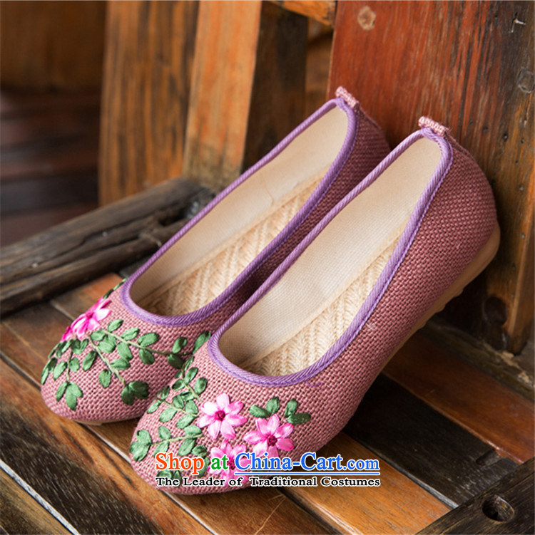 Chung Pavilion Old Beijing ethnic women shoes reap reap the ground beef tendon bottom embroidered shoes flowers embroidered shoes, casual shoes A-509 home white 39 pictures, prices, brand platters! The elections are supplied in the national character of distribution, so action, buy now enjoy more preferential! As soon as possible.