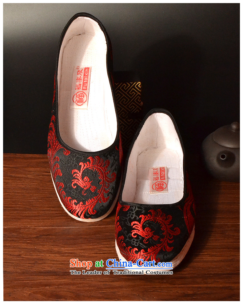 Fu Tai Yan Old Beijing mesh upper end of thousands of manually female traditional mesh upper ethnic satin mother shoe satin Phoenix sea pictures, Price $40, brand platters! The elections are supplied in the national character of distribution, so action, buy now enjoy more preferential! As soon as possible.