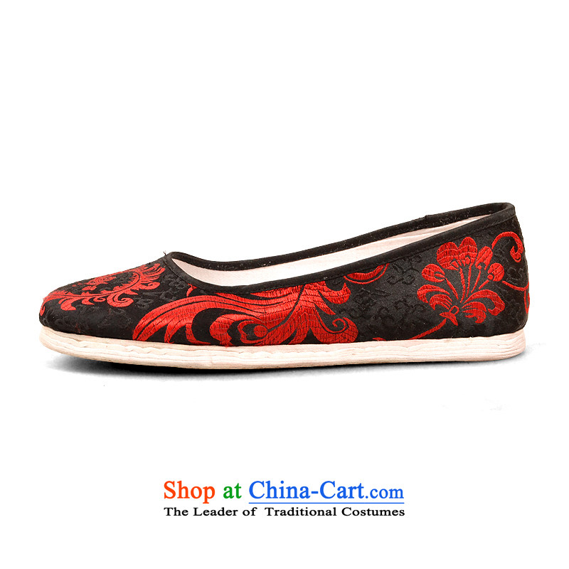 Fu Tai Yan Old Beijing mesh upper end of thousands of manually female traditional mesh upper ethnic satin mother shoe satin $ 40 at sea Phoenix Fu Tai Yan Shopping on the Internet has been pressed.