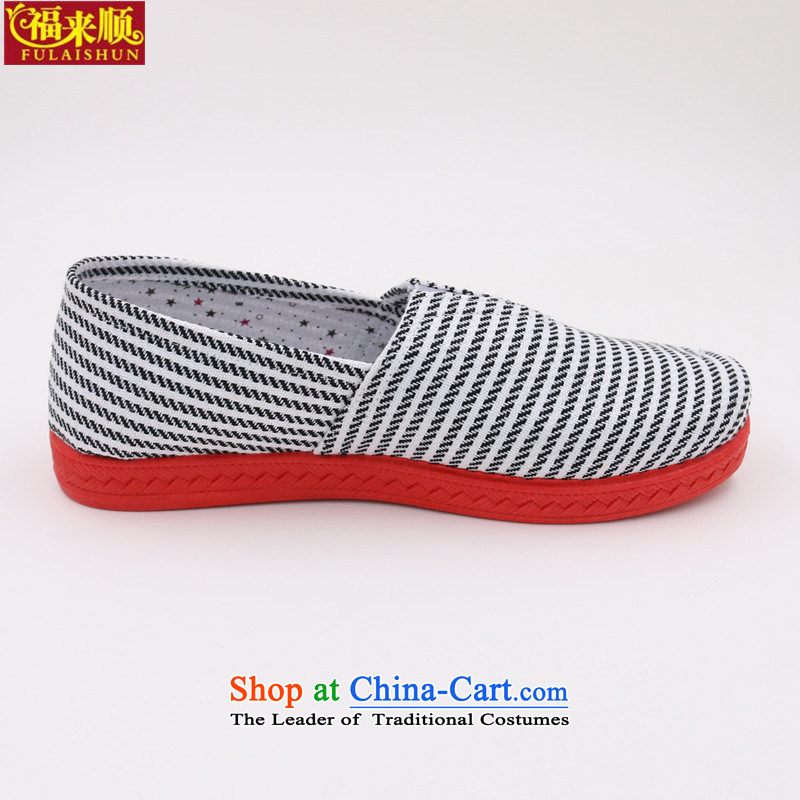 In the autumn of 2015, New Old Beijing mesh upper streaks single round head pin shoes leisure shoes students shoes red 37 pictures, prices, brand platters! The elections are supplied in the national character of distribution, so action, buy now enjoy more preferential! As soon as possible.