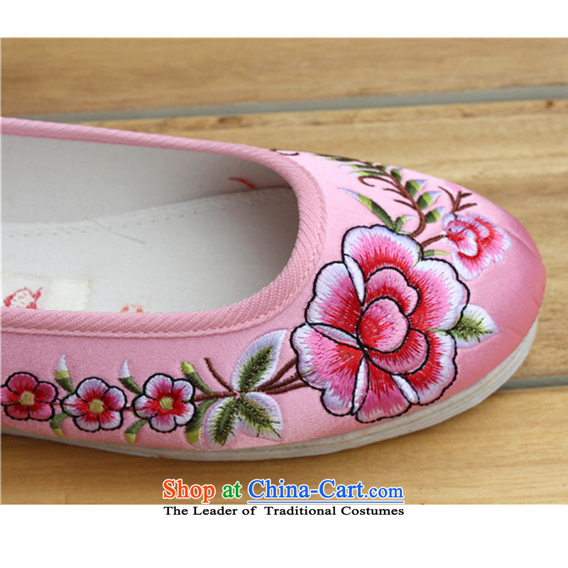 National wind of Old Beijing peony flowers damask fabric-mesh upper end of thousands of women's shoes wedding mesh upper hand embroidered ground cloth shoes TA-8 female child care have been 38, Beijing black-soo , , , shopping on the Internet