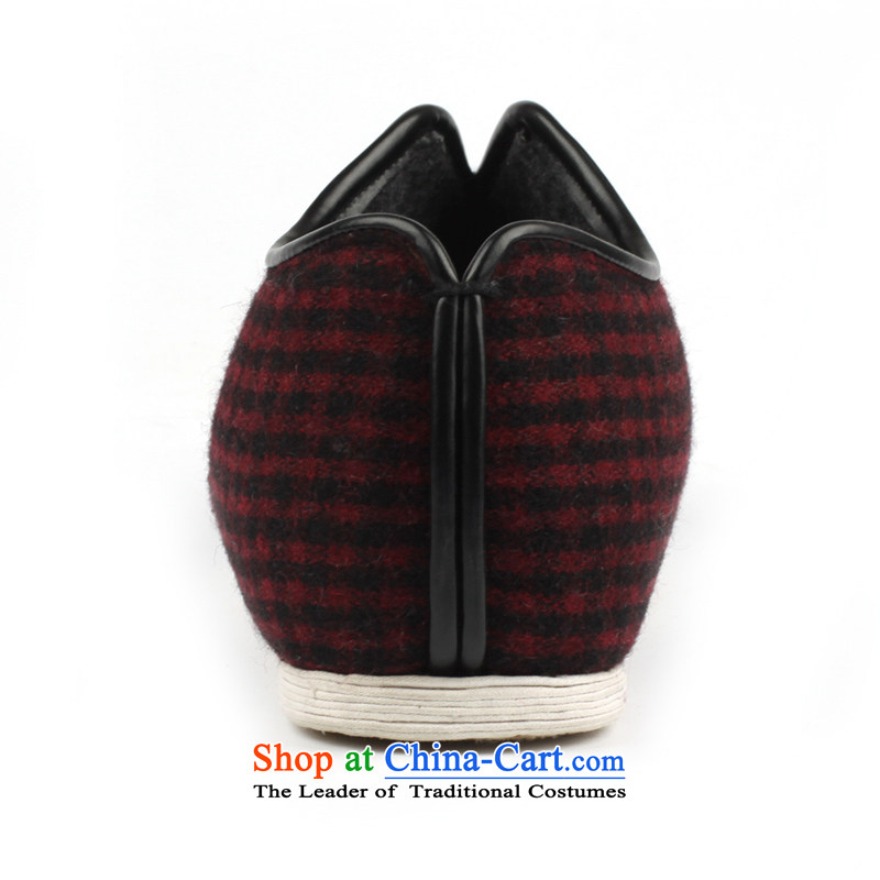 The L and the old Beijing mesh upper with thousands of women shoes bottom warm winter manually cotton shoes, thousands of women in cotton red 39? With l and shopping on the Internet has been pressed.