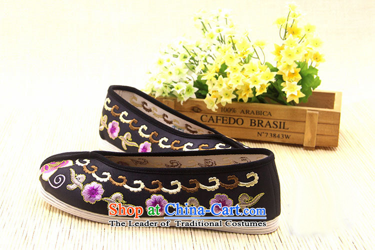 Is small and the old Beijing mesh upper end of thousands of gold satin embroidered shoes ZCA801 ethnic single black 35 pictures, prices, brand platters! The elections are supplied in the national character of distribution, so action, buy now enjoy more preferential! As soon as possible.