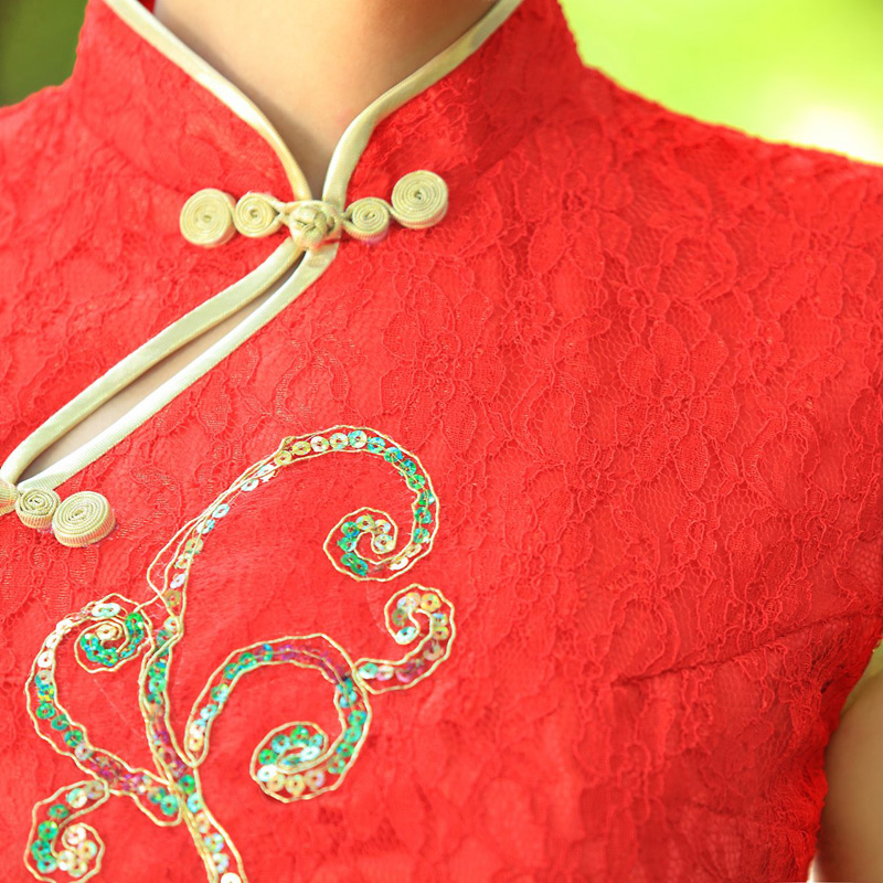 Name the new bride door lace qipao stylish wedding red bows to marry, 202 M, short name of qipao door bride shopping on the Internet has been pressed.