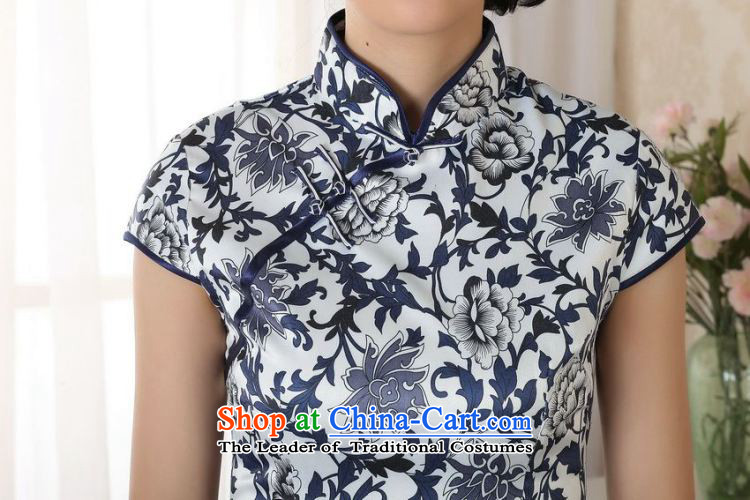 Ms. Li Jing Tong Women's clothes summer shirt collar porcelain Chinese Han-Tang dynasty improved women's short-sleeved black on white orchid XL RECOMMENDATIONS A0061 paras. 125-130 catty picture, prices, brand platters! The elections are supplied in the national character of distribution, so action, buy now enjoy more preferential! As soon as possible.