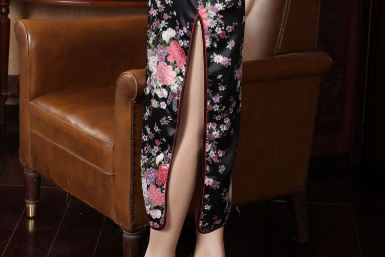 The 2014 summer flowers figure for women of the new Chinese qipao improved collar cotton hand-painted Tang dynasty retro long qipao J5113 146 Black 2XL Photo, prices, brand platters! The elections are supplied in the national character of distribution, so action, buy now enjoy more preferential! As soon as possible.