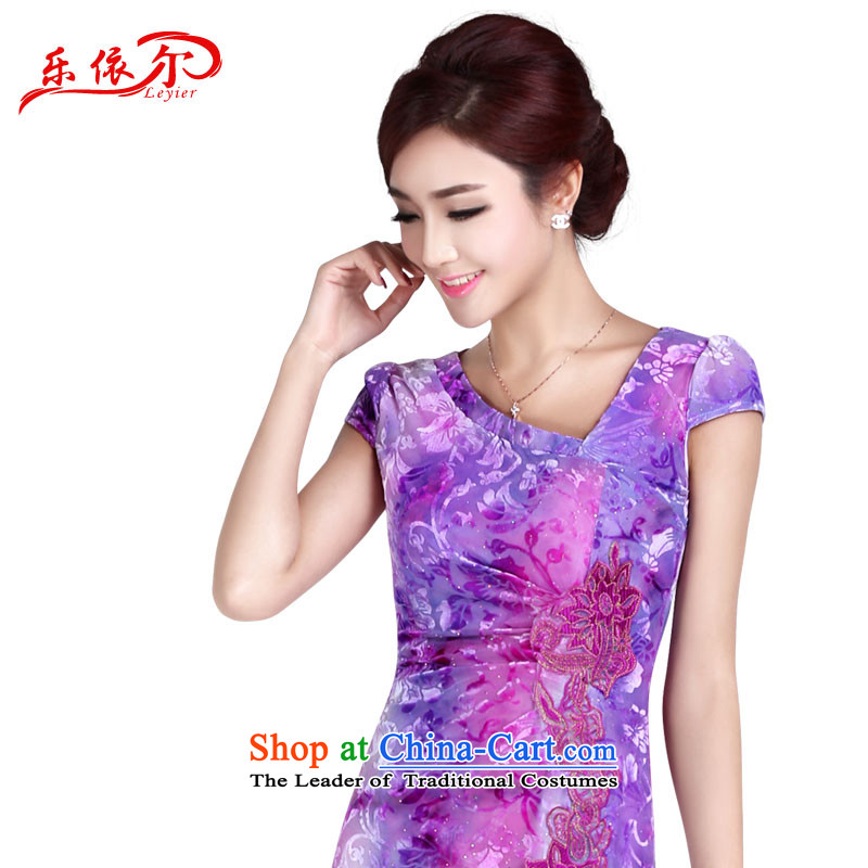 In accordance with the American's summer short-sleeved embroidery qipao Ms. short of female elegant ladies Sau San package and cheongsam dress according to American M purple LYE8809 (leyier) , , , shopping on the Internet