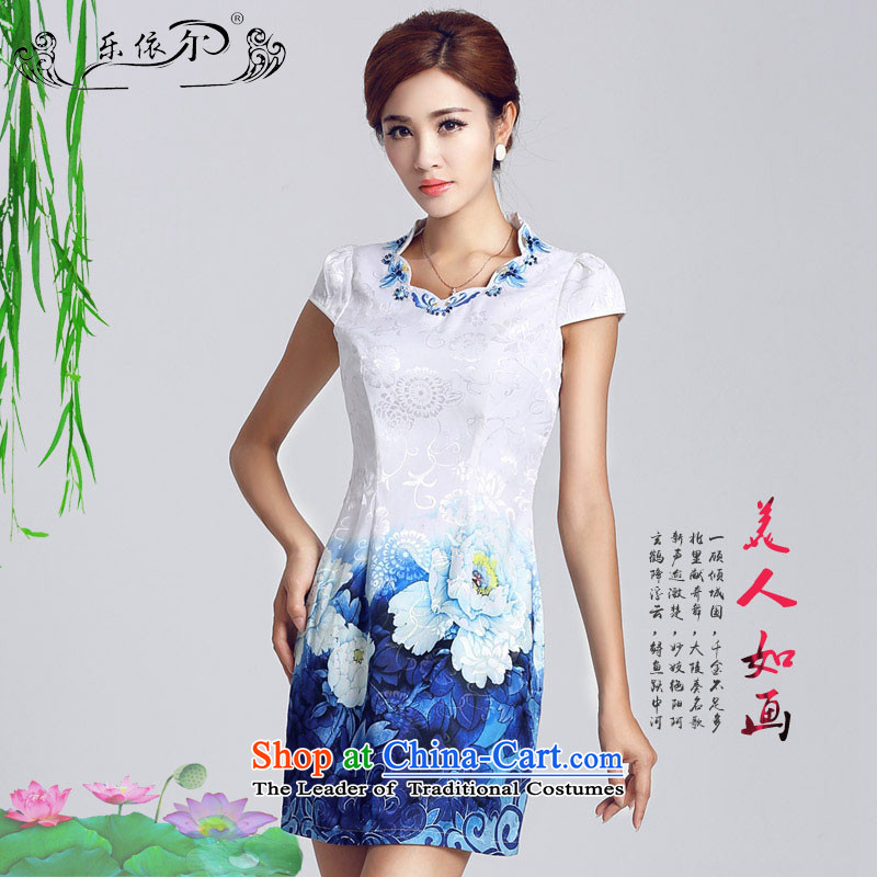 In accordance with the stamp duty, classical music gentlewoman qipao retro embroidery flower girl?LYE66629 qipao Sau San short?white?s