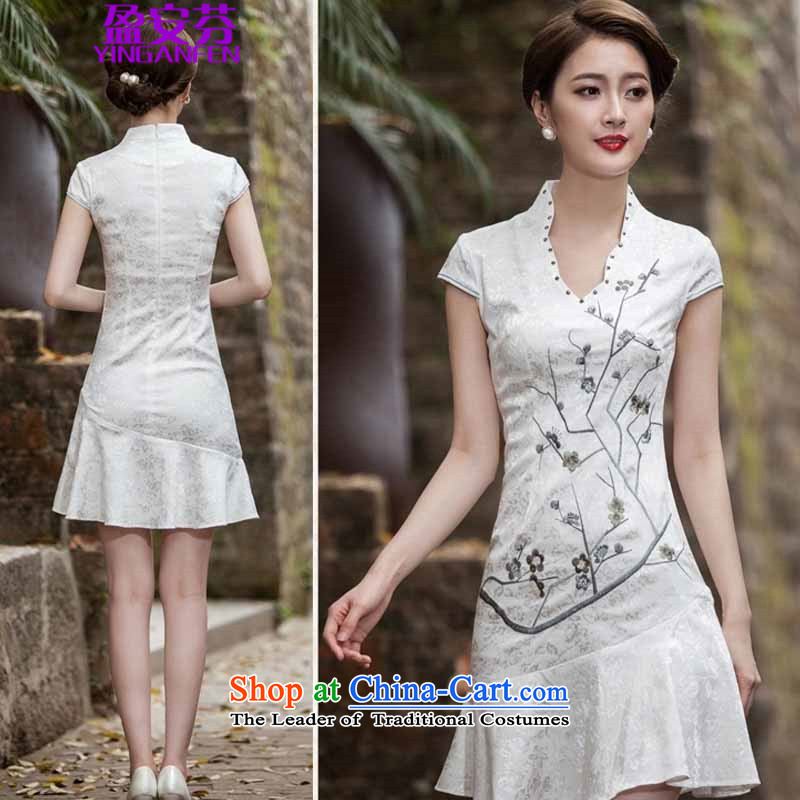The    2015 law, surplus spring and summer new Short Sleeve V-Neck embroidered Phillips-head nails pearl crowsfoot petticoats embroidery short qipao #1123 white L, surplus on Marat Safin (YINGANFEN) , , , shopping on the Internet