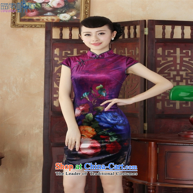 During the spring and autumn, the velvet large stylish diagram qipao Sau San Tong replacing short of 339,600 M Blue rain SRDX0002 according to , , , shopping on the Internet