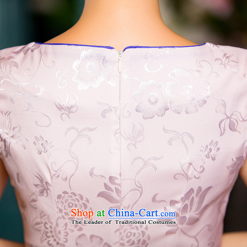Time the new Syrian) Autumn 2015 female modern qipao improved cheongsam dress stylish embroidered round-neck collar short-sleeved gown girl cheongsam pictures toasting champagne color M Time Syrian shopping on the Internet has been pressed.