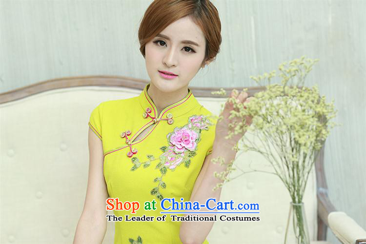 Mano-hwan's 2015 new summer qipao short-sleeved 7 cuff embroidered improved daily embroidery qipao retro dresses lemon yellow XL Photo, prices, brand platters! The elections are supplied in the national character of distribution, so action, buy now enjoy more preferential! As soon as possible.