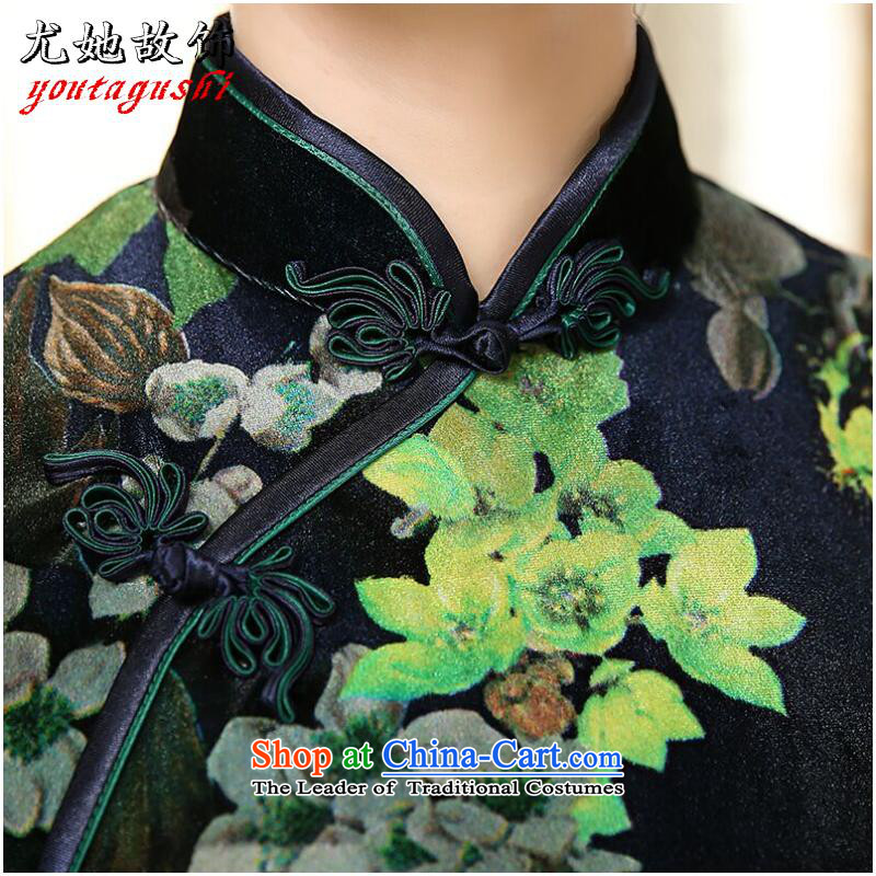 She was particularly Autumn International Women's clothes CHINESE CHEONGSAM elegant qipao improved poster scouring pads in the short qipao/wedding services such as map color M, particularly the International has been pressed her shopping on the Internet