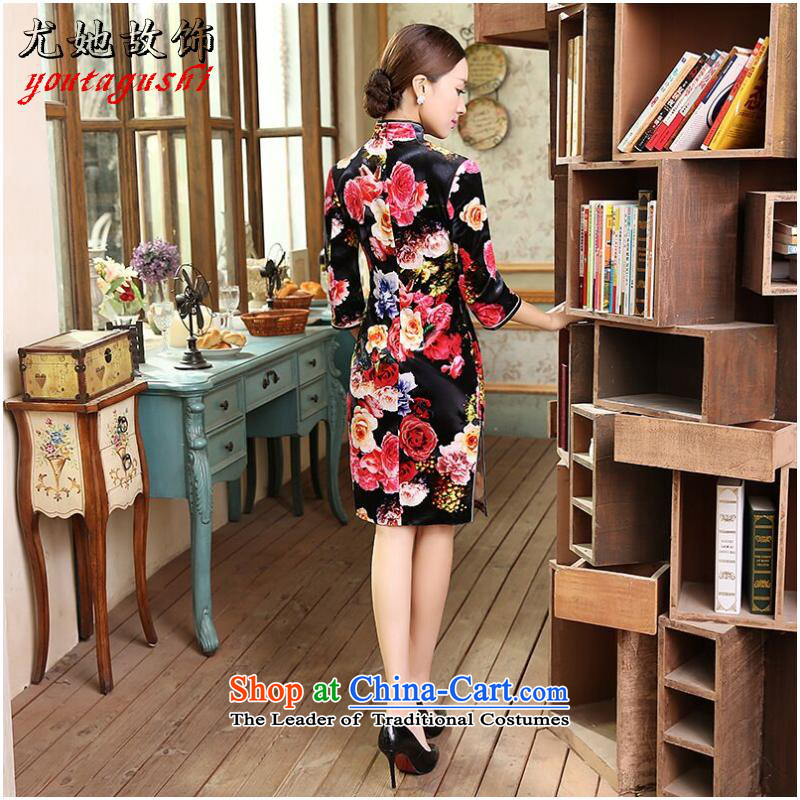 She was particularly international women's dresses CHINESE CHEONGSAM improved Kim scouring pads Mock-neck wedding dresses like map color S, she was particularly international shopping on the Internet has been pressed.