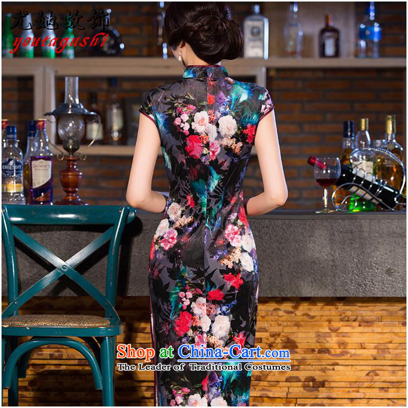 She was particularly international women's elegant Chinese Robes velvet flag   improved long stretch qipao Sau San China wind collar antique dresses qipao Figure Color XL, she was particularly international shopping on the Internet has been pressed.