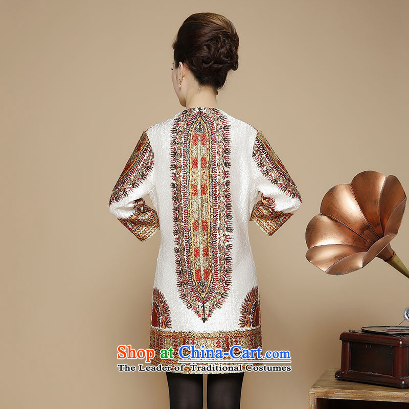 In 2015, Ms. autumn and winter long silk linen dresses in the folds of older ethnic Embroidery Stamp V-Neck 9 cuff skirts autumn and winter with beige XXL,UYUK,,, mother shopping on the Internet