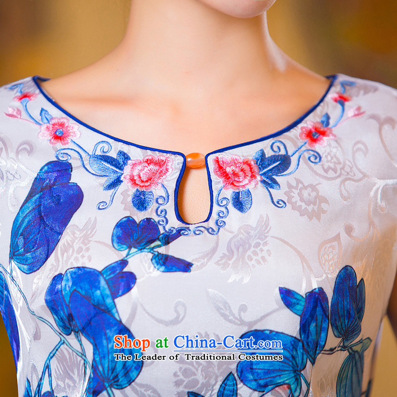 Time the  new 2015 Syria milk Silk Cheongsam, round-neck collar middle-aged female skirt suits and in Sau San package long time Syria has been pressed XXL, blue shopping on the Internet