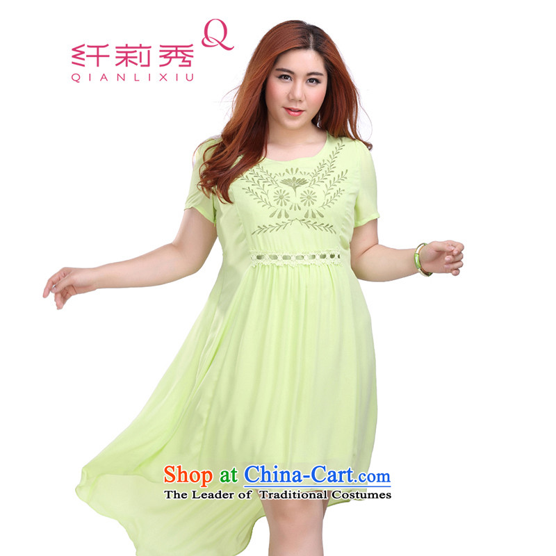 The former Yugoslavia Li Sau-summer new larger female retro embroidery round-neck collar Sau San lace Foutune of engraving does not rule under the chiffon dresses Q3962XXXL green