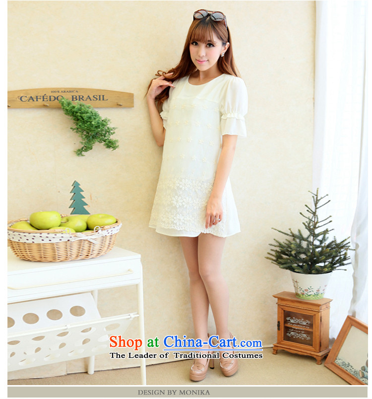 Thick sister XL 2014 Korean Women's Summer new lace stitching round-neck collar princess cuff temperament dresses beige XXXXL picture, prices, brand platters! The elections are supplied in the national character of distribution, so action, buy now enjoy more preferential! As soon as possible.