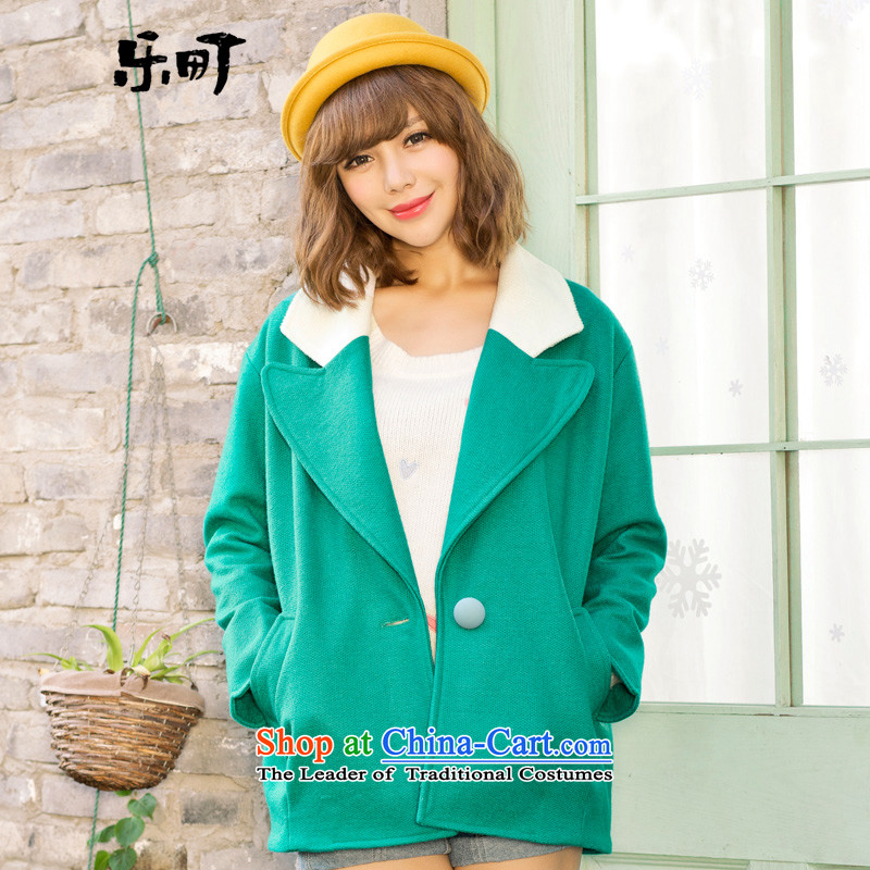 Lok-machi 2015 winter clothing new date of female spell color coats CWAA44208 retro? LAKE green?L