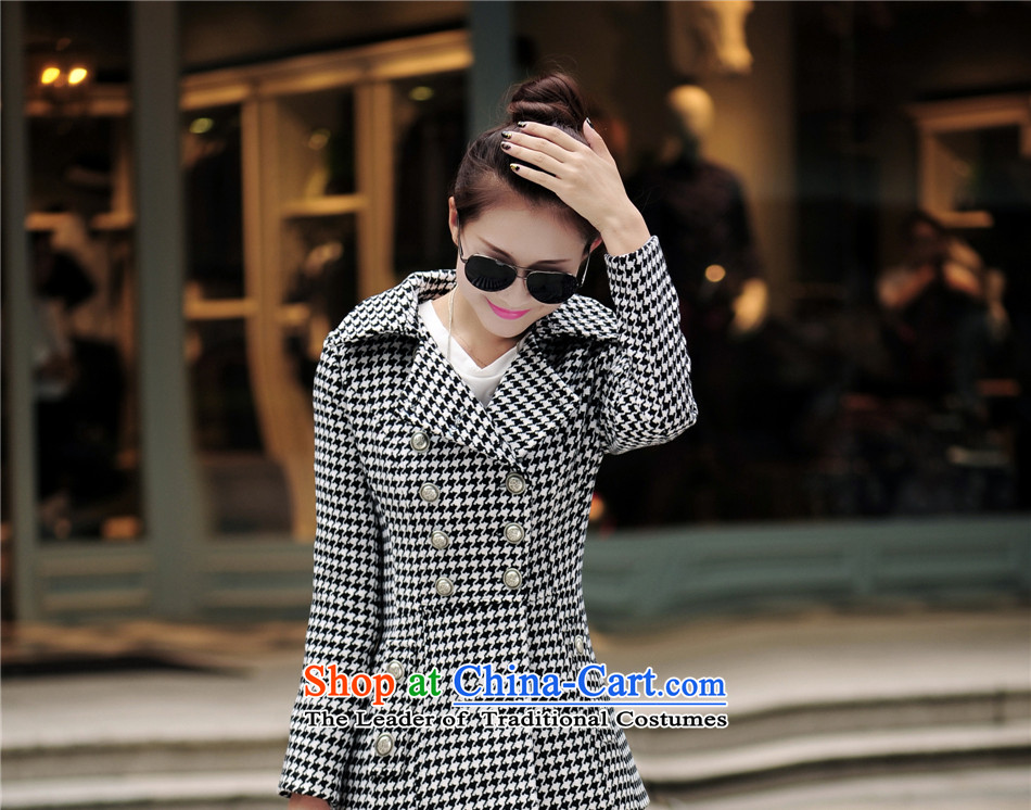 The land of the 2015 autumn and winter new women's Korea version long chidori grid gross? 