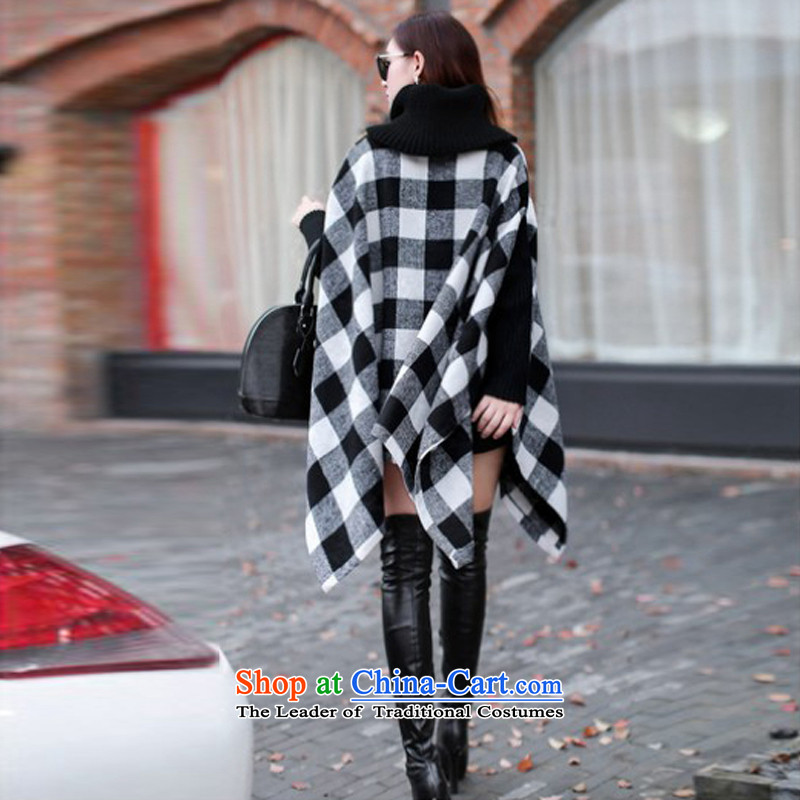 Cayman commercial silk ceremony? coats female Europe gross stylish black-and-white checkered stitching knitting temperament cloak frock coat female picture color code, peach population ceremony has been pressed shopping on the Internet