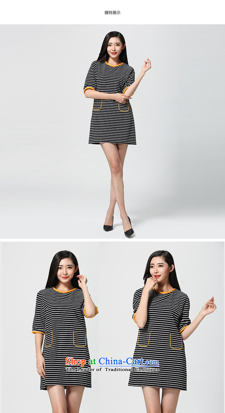 The representative of the water in the spring 2015 new product version of large Korean female black and white streaks code graphics thin forming the skirt of black-and-White XXL pictures S15CY4701, prices, brand platters! The elections are supplied in the national character of distribution, so action, buy now enjoy more preferential! As soon as possible.
