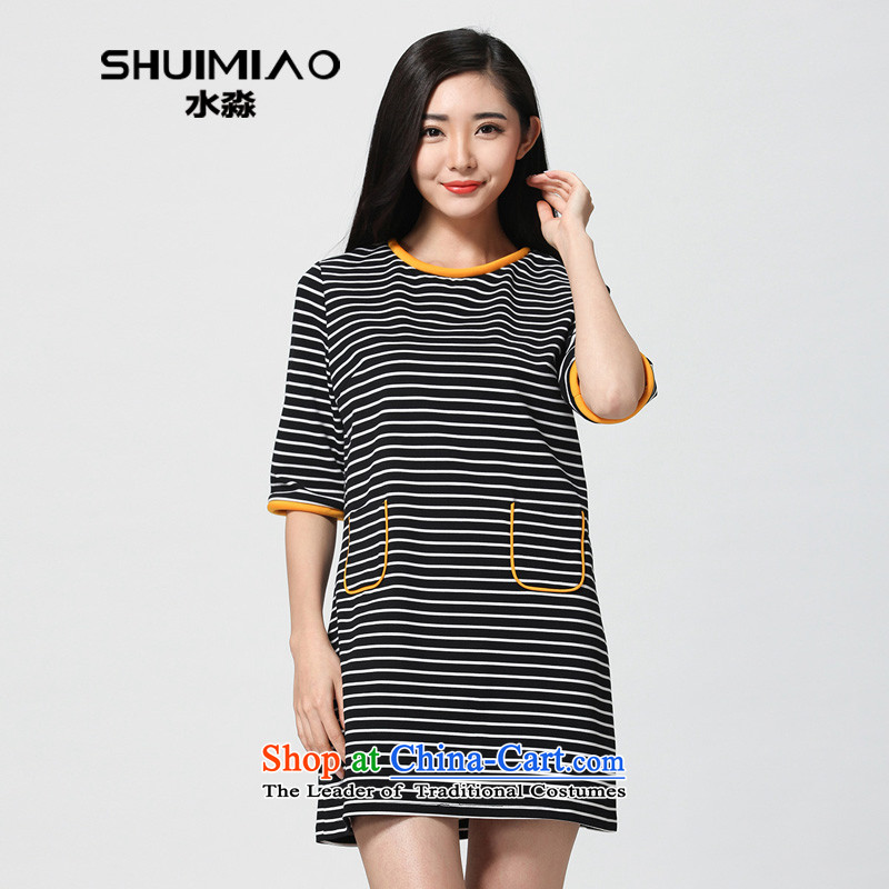 The representative of the water in the spring 2015 new product version of large Korean female black and white streaks code graphics thin forming the skirt of black-and-White?XXL S15CY4701