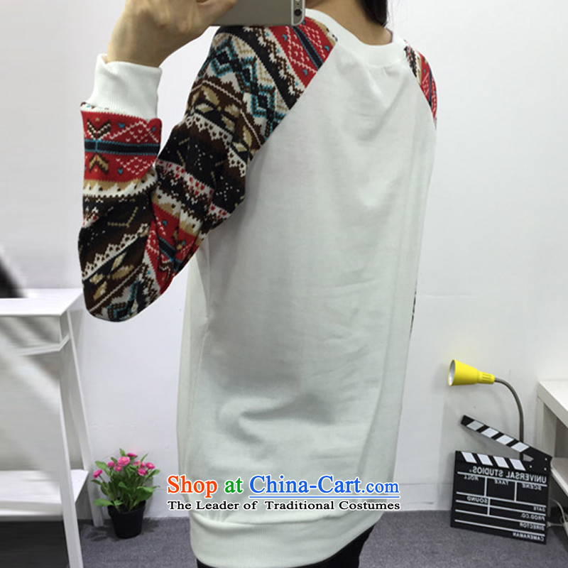 Create the  2015 autumn billion new Korean round-neck collar long-sleeved stylish ethnic embroidery polar bears stitching forming the shirt , blue sweater billion gymnastics shopping on the Internet has been pressed.