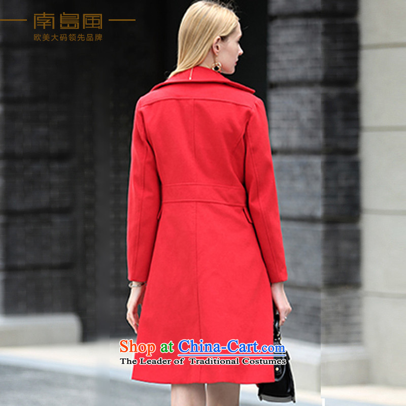 The South Island of New Europe and the 2015 wind larger female thick mm thin large red autumn video lap wind jacket big red code 1XL, South Island wind shopping on the Internet has been pressed.