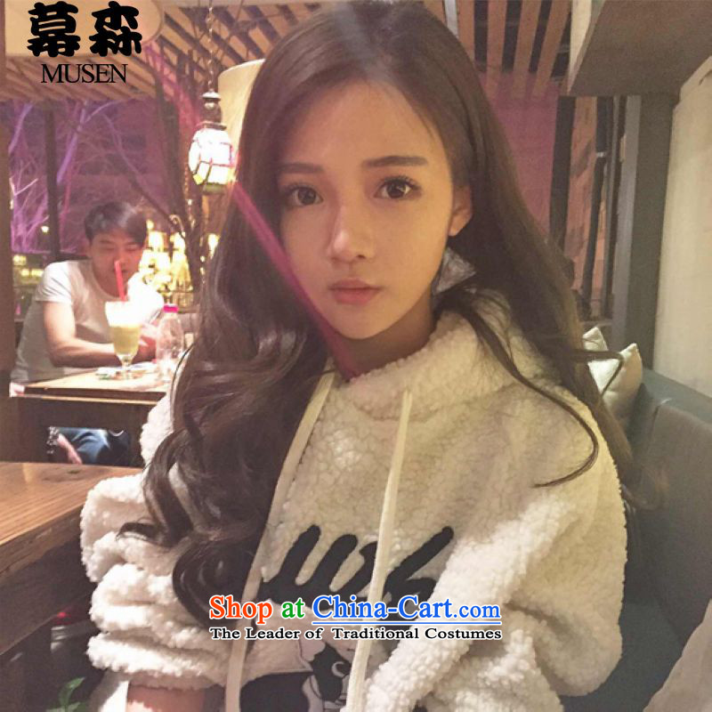 The  2015 autumn and winter sum Korean women xl relaxd casual cartoon thick MM200 catty lamb maoulen cap sweater XXXL, white curtain sum shopping on the Internet has been pressed.