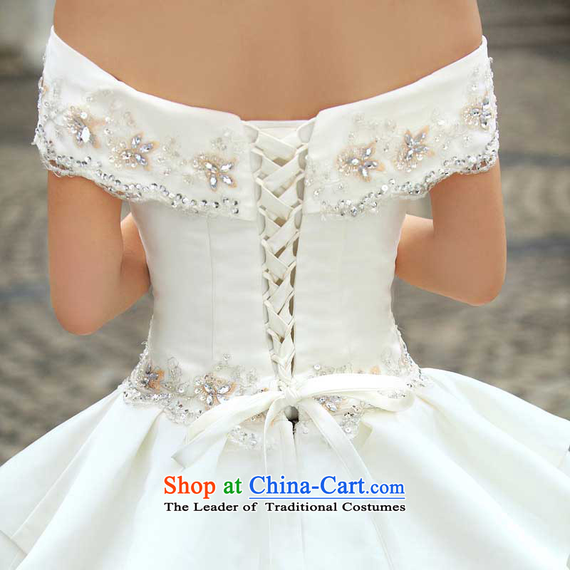 A bride Han wedding dress princess wedding, a field to align the shoulder wedding 952 S, a bride shopping on the Internet has been pressed.