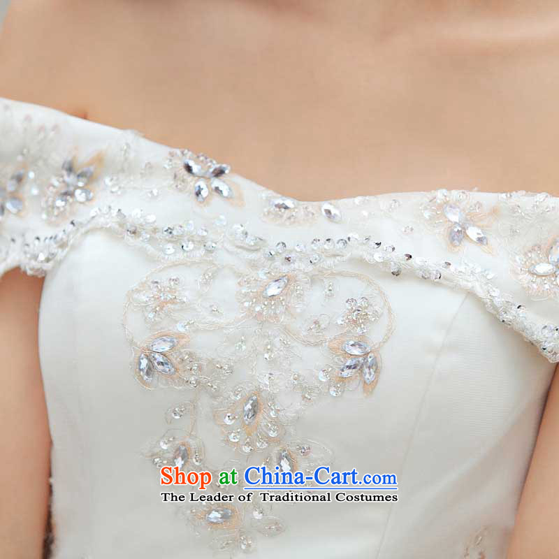 A bride Han wedding dress princess wedding, a field to align the shoulder wedding 952 S, a bride shopping on the Internet has been pressed.