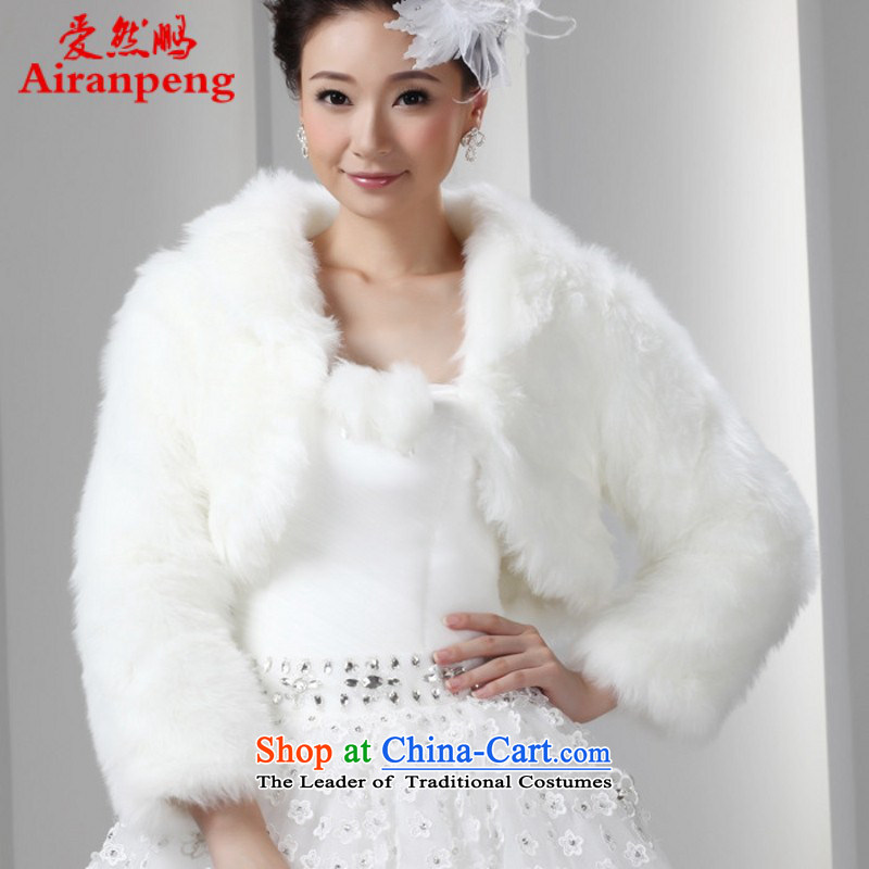 The bride bridesmaid wedding dress with a long-sleeved qipao fur jacket with warm white-haired thick marriage